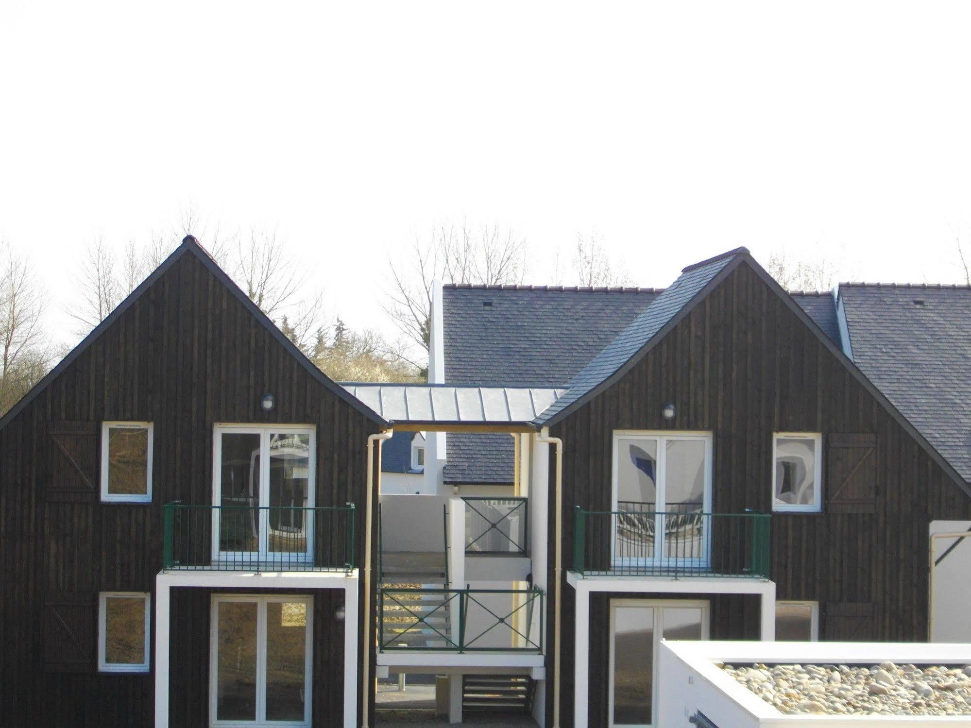 Résidence Néméa Les Roches Saint-Pol-de-Léon Exterior foto